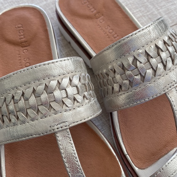 NEW Gentle Souls Lavern Lite Thong Sandal - Picture 6 of 8